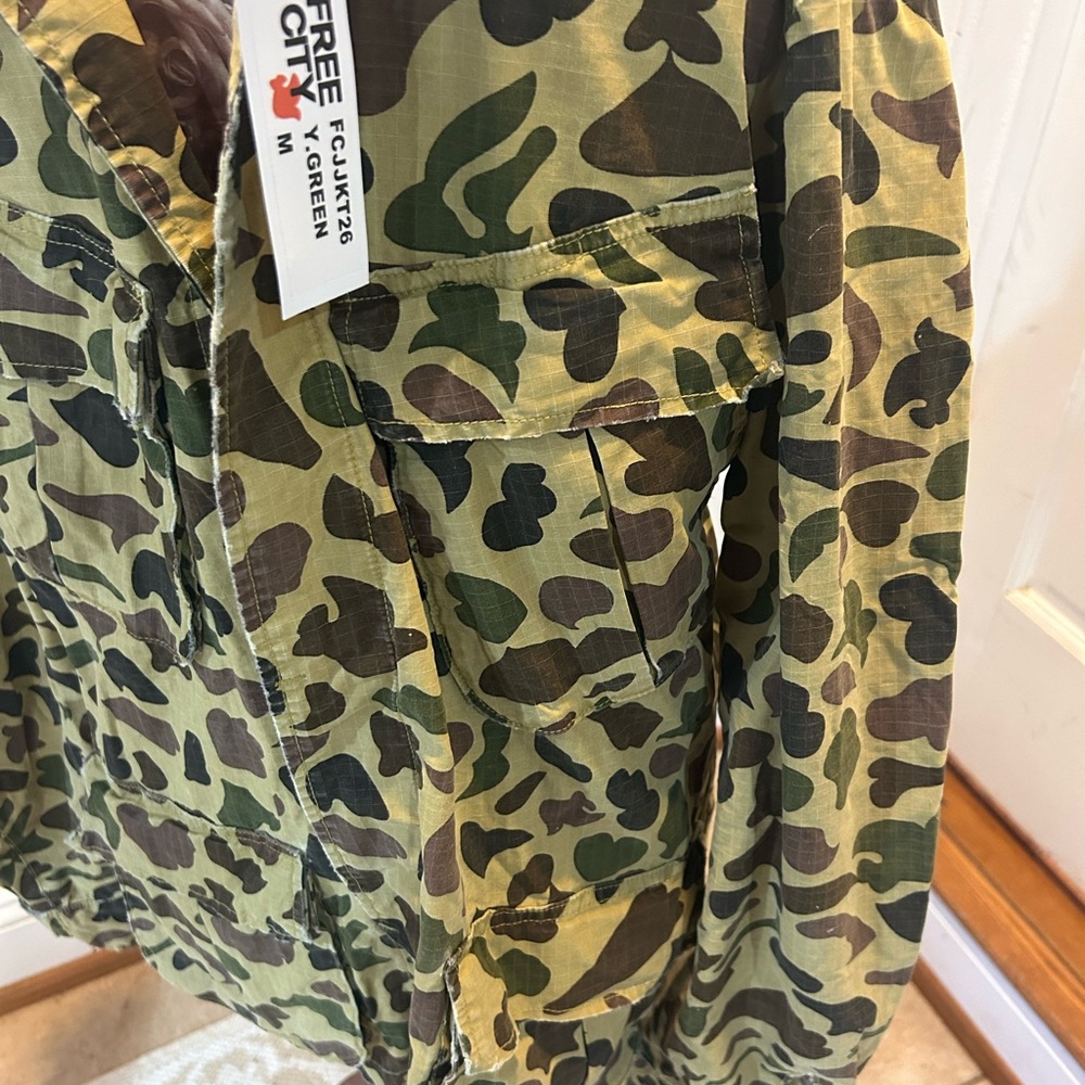 Freecity long sleeved jacket